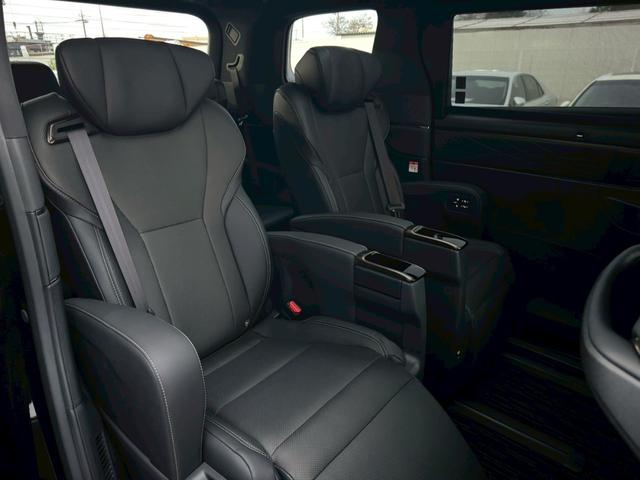 アルファード Ｚ　左右独立ムーンルーフ　ユニバーサルステップ　前席シートＨ＆ベンチレーション　両側Ｐスライド　革シート　ＨＵＤ　ＴＳＳ　ＢＳＭ　デジタルインナーＭ　後席電動ロールサンシェード　純正１４インチフルセグナビ（53枚目）