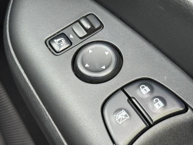 セレナ e-パワー ハイウェイスターV 両側パワースライドドア アラウンドビューモニター プロパイロット シートH 純正15インチAW フルセグナビ クリアランスソナー Bluetooth接続 LEDヘッドライト&フォグ ビルトインETC(47枚目)