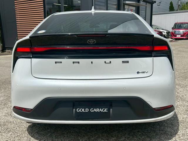 プリウス G 純正8型ディスプレイ 雹害 ナビ トヨタセーフティセンス レーダークルーズコントロール バックカメラ クリアランスソナー シートヒーター BSM PKSB ETC 純正19インチアルミホイール LED(5枚目)