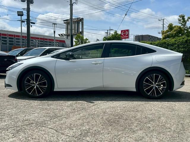 プリウス G 純正8型ディスプレイ 雹害 ナビ トヨタセーフティセンス レーダークルーズコントロール バックカメラ クリアランスソナー シートヒーター BSM PKSB ETC 純正19インチアルミホイール LED(25枚目)