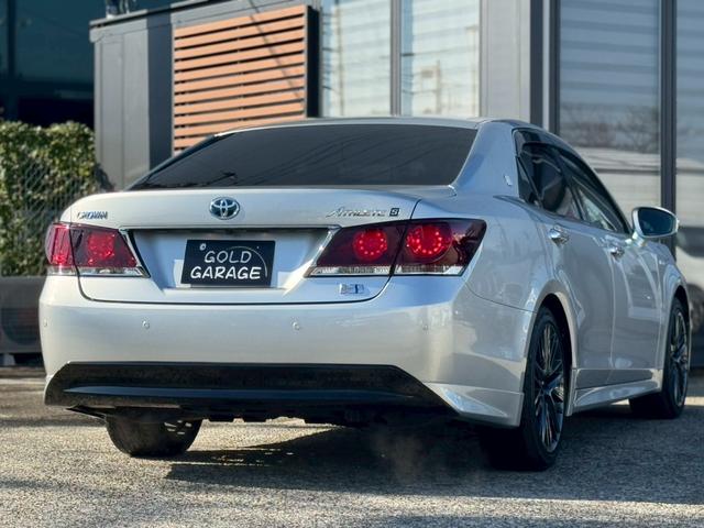 クラウンハイブリッド アスリートＳ　ブラックスタイル　革シート　純正フルセグナビ　前席シートＨ＆ベンチレーション　前席Ｐシート　前後ドラレコ　Ｂカメラ　ＨＩＤヘッドライト＆フォグ　ビルトインＥＴＣ　Ｂｌｕｅｔｏｏｔｈ接続　純正１８インチＡＷ　Ｃソナー（27枚目）