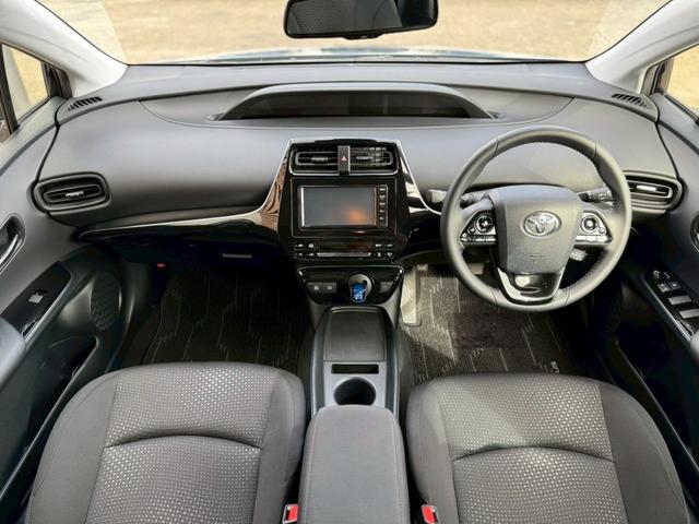 プリウス SセーフティプラスII モデリスタICONICフルエアロ LEDデイライト 純正フルセグTVナビ Bカメラ LEDヘッドライト&フォグ Cソナー BSM TSS レーダークルコン AC100V電源 ETC プッシュスタート(2枚目)