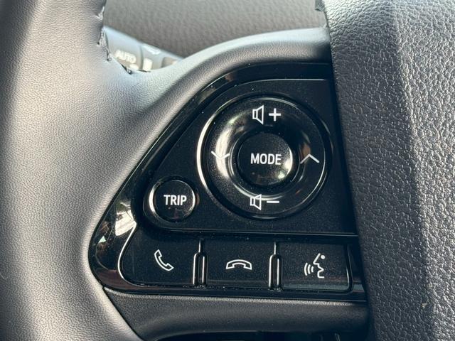 プリウス SセーフティプラスII モデリスタICONICフルエアロ LEDデイライト 純正フルセグTVナビ Bカメラ LEDヘッドライト&フォグ Cソナー BSM TSS レーダークルコン AC100V電源 ETC プッシュスタート(9枚目)