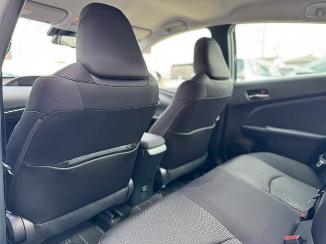 プリウス SセーフティプラスII モデリスタICONICフルエアロ LEDデイライト 純正フルセグTVナビ Bカメラ LEDヘッドライト&フォグ Cソナー BSM TSS レーダークルコン AC100V電源 ETC プッシュスタート(35枚目)