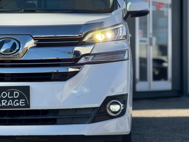 ヴェルファイア ３．５Ｖ　Ｌ　純正ナビ　白革シート　シートＨ　ステアリングＨ　Ｂカメラ　　パワーバックドア　純正１７インチＡＷ　ＬＥＤヘッドライト＆フォグ　フルセグＴＶ　ＢＴ　クリアランスソナー　ＥＴＣ２．０　ＰＣＳ　ＡＣ１００Ｖ（28枚目）