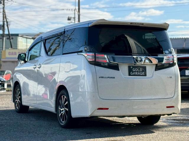ヴェルファイア ３．５Ｖ　Ｌ　純正ナビ　白革シート　シートＨ　ステアリングＨ　Ｂカメラ　　パワーバックドア　純正１７インチＡＷ　ＬＥＤヘッドライト＆フォグ　フルセグＴＶ　ＢＴ　クリアランスソナー　ＥＴＣ２．０　ＰＣＳ　ＡＣ１００Ｖ（33枚目）