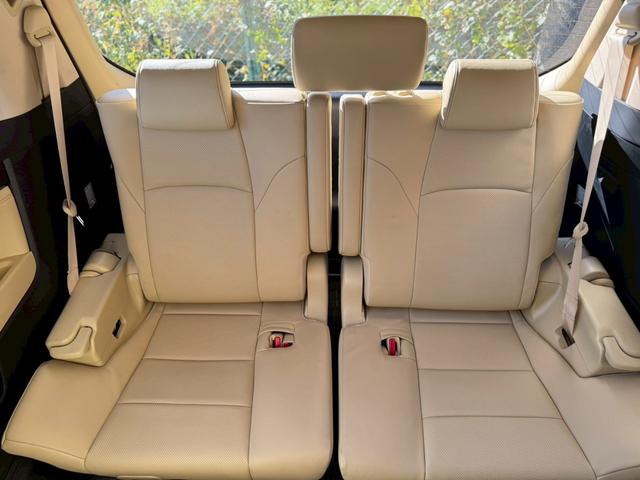 ヴェルファイア ３．５Ｖ　Ｌ　純正ナビ　白革シート　シートＨ　ステアリングＨ　Ｂカメラ　　パワーバックドア　純正１７インチＡＷ　ＬＥＤヘッドライト＆フォグ　フルセグＴＶ　ＢＴ　クリアランスソナー　ＥＴＣ２．０　ＰＣＳ　ＡＣ１００Ｖ（45枚目）