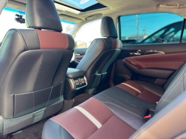 クラウンハイブリッド アスリートS ブラックスタイル サンルーフ シートヒーター&シートV Pシート フルセグTV 純正18インチアルミホイール ドラレコ 純正ナビ Bカメラ Bluetooth接続 USB接続 ビルトインETC イージークローザー(38枚目)