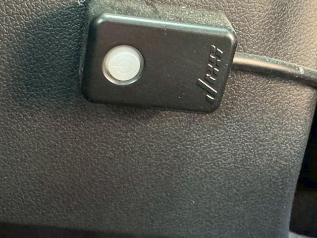 アルファードハイブリッド Ｚ　黒革シート　デジタルインナーミラー　パノラミックビュー　モニター　ＴＶキャンセラー　ステアリングＨ　シートＨ＆Ｖ　Ｐバックドア　純正１８インチＡＷ　ＥＴＣ２．０　ＢＳＭ　ＨＵＤ　ＲＣＴＡ　ＨＤＭＩ（37枚目）