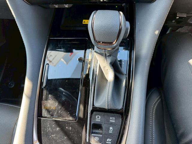 アルファードハイブリッド Ｚ　黒革シート　デジタルインナーミラー　パノラミックビュー　モニター　ＴＶキャンセラー　ステアリングＨ　シートＨ＆Ｖ　Ｐバックドア　純正１８インチＡＷ　ＥＴＣ２．０　ＢＳＭ　ＨＵＤ　ＲＣＴＡ　ＨＤＭＩ（51枚目）