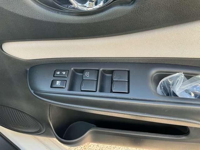 ノート １．２　ｅ－ＰＯＷＥＲ　Ｘ　Ｖセレクション　純正ナビ＆３６０度カメラ　運転席助手席エアバック　エアバッグ　衝突被害軽減装置　イモビライザー　パワーウインドウ　レーンアシスト　アルミホイール　フルオートエアコン　Ｂカメラ　アイドリングストップ　メモリーナビ　ＡＢＳ（9枚目）