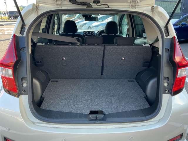 ノート １．２　ｅ－ＰＯＷＥＲ　Ｘ　Ｖセレクション　純正ナビ＆３６０度カメラ　運転席助手席エアバック　エアバッグ　衝突被害軽減装置　イモビライザー　パワーウインドウ　レーンアシスト　アルミホイール　フルオートエアコン　Ｂカメラ　アイドリングストップ　メモリーナビ　ＡＢＳ（15枚目）