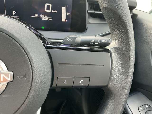 ノート １．２　Ｘ　純正ナビ＆バックカメラ　リアカメラ　衝突被害軽減ブレ－キ　レーンアシスト　アイドリングストップ　盗難防止システム　ワンセグＴＶ　ＴＶナビ　サイドカーテンエアバック　メモリーナビ　パワーウィンドウ　オートエアコン　キーレス（9枚目）