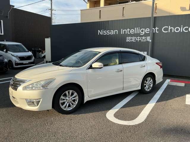 ティアナ 2.5 XL 純正ナビ&360度カメラ&電動シート イモビライザー 寒冷地仕様 アラウンドビュ-モニタ- スマキー LDW カーテンエアバック AAC パワーウインドウ ETC Bカメラ アルミホイール キーレス メモリーナビ ワンセグTV ABS(4枚目)