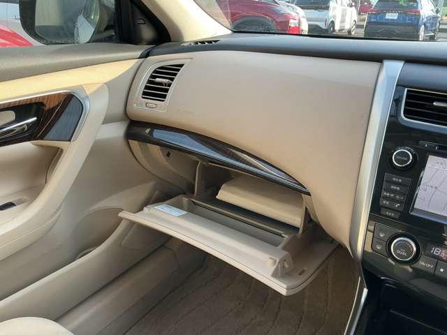 ティアナ 2.5 XL 純正ナビ&360度カメラ&電動シート イモビライザー 寒冷地仕様 アラウンドビュ-モニタ- スマキー LDW カーテンエアバック AAC パワーウインドウ ETC Bカメラ アルミホイール キーレス メモリーナビ ワンセグTV ABS(17枚目)