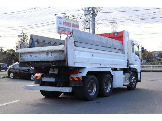 クオン 　１０トン・新明和・ユーザー買取・車検付き（5枚目）
