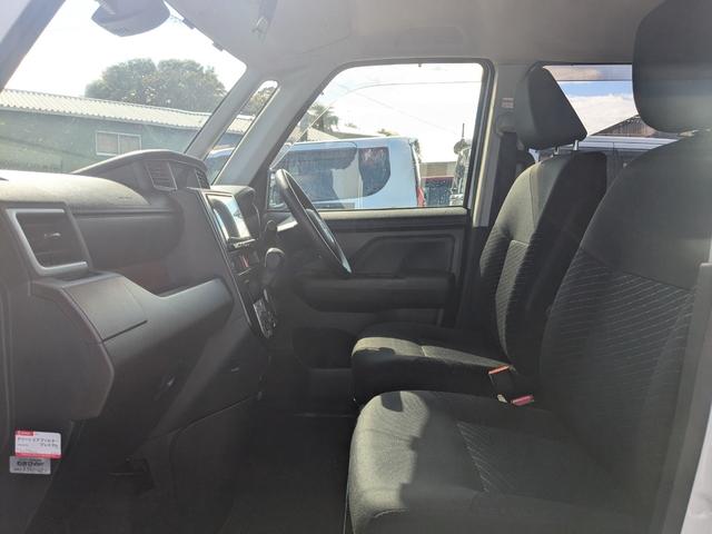 タンク G S 衝突被害軽減ブレーキ・全方位カメラ・両側電動スライドドア・8インチナビ・フルセグ・DVD・Bluetooth・バックカメラ・ETC2.0・前後ドラレコ・シートヒーター(17枚目)