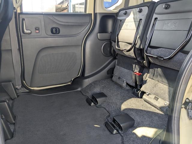 N-BOX G SSパッケージ 両側電動スライドドア・ナビ・TV・DVD・CD・Bluetooth・バックカメラ・プッシュスタート・純正アルミホイール・室内クリーニング済み(25枚目)