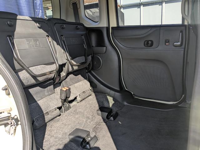 N-BOX G SSパッケージ 両側電動スライドドア・ナビ・TV・DVD・CD・Bluetooth・バックカメラ・プッシュスタート・純正アルミホイール・室内クリーニング済み(26枚目)