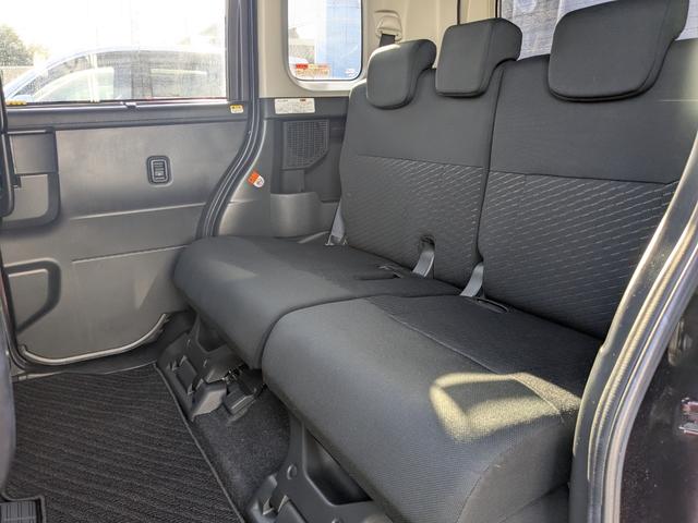 ルーミー Ｘ　Ｓ　衝突被害軽減ブレーキ・ナビ・ＴＶ・Ｂｌｕｅｔｏｏｔｈ・バックカメラ・片側電動スライドドア・ＥＴＣ・アイドリングストップ・プッシュスタート（18枚目）