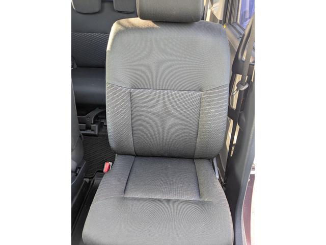 ルーミー Ｘ　Ｓ　衝突被害軽減ブレーキ・ナビ・ＴＶ・Ｂｌｕｅｔｏｏｔｈ・バックカメラ・片側電動スライドドア・ＥＴＣ・アイドリングストップ・プッシュスタート（41枚目）