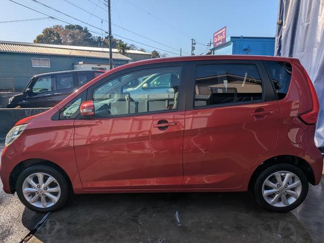 デイズ Ｘ　Ｖセレクション　衝突軽減ブレーキ・全方位カメラ・ナビ・フルセグ・ＤＶＤ・Ｂｌｕｅｔｏｏｔｈ・バックカメラ・前後ドライブレコーダー・アイドリングストップ（5枚目）