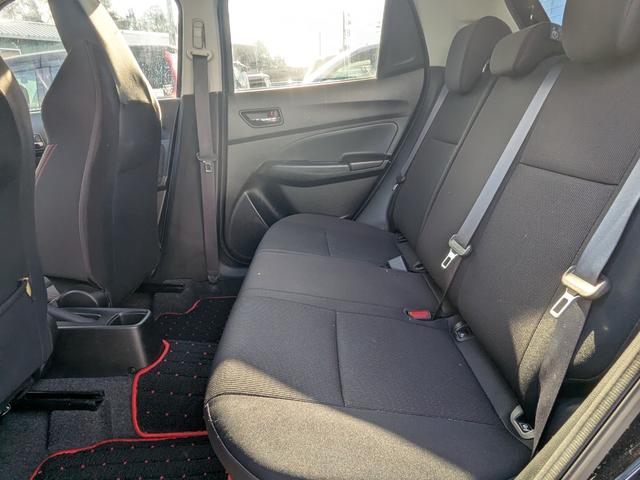 スイフトスポーツ ベースグレード 6速MT・衝突被害軽減ブレーキ・障害物ソナー・ナビ・フルセグ・DVD・Bluetooth・LEDヘッドライト・純正アルミホイール(17枚目)