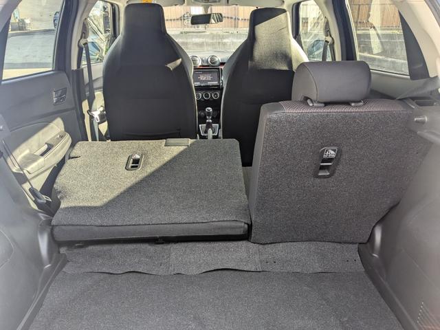 スイフトスポーツ ベースグレード 6速MT・衝突被害軽減ブレーキ・障害物ソナー・ナビ・フルセグ・DVD・Bluetooth・LEDヘッドライト・純正アルミホイール(21枚目)