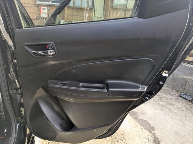 スイフトスポーツ ベースグレード 6速MT・衝突被害軽減ブレーキ・障害物ソナー・ナビ・フルセグ・DVD・Bluetooth・LEDヘッドライト・純正アルミホイール(39枚目)