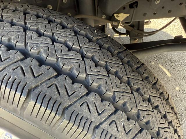 デュトロ 積載車 AT 後輪ダブル 衝突被害軽減システム クリアランスソナー レーンアシスト ドライブレコーダー ETC ナビ TV バックカメラ スマートキー アイドリングストップ 電動格納ミラー ESC(12枚目)