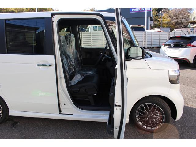 Ｎ－ＢＯＸカスタム ターボ　両側電動スライドドア　クリアランスソナー　オートクルーズコントロール　レーンアシスト　衝突被害軽減システム　オートライト　ＬＥＤヘッドランプ　スマートキー　アイドリングストップ　電動格納ミラー（31枚目）