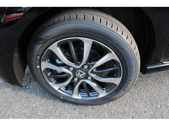 Ｎ－ＢＯＸカスタム ベースグレード　両側電動スライドドア　クリアランスソナー　オートクルーズコントロール　レーンアシスト　衝突被害軽減システム　オートライト　ＬＥＤヘッドランプ　スマートキー　アイドリングストップ　電動格納ミラー（9枚目）