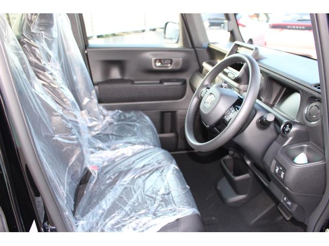 Ｎ－ＢＯＸカスタム ベースグレード　両側電動スライドドア　クリアランスソナー　オートクルーズコントロール　レーンアシスト　衝突被害軽減システム　オートライト　ＬＥＤヘッドランプ　スマートキー　アイドリングストップ　電動格納ミラー（11枚目）