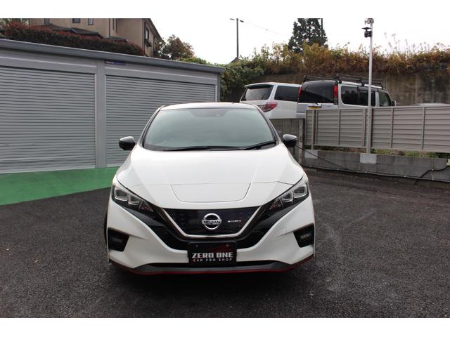 リーフ ニスモ　ＥＴＣ　全周囲カメラ　ナビ　ＴＶ　クリアランスソナー　オートクルーズコントロール　自動駐車システム　衝突被害軽減システム　ＬＥＤヘッドランプ　スマートキー　電動格納ミラー　シートヒーター　ＣＶＴ（2枚目）