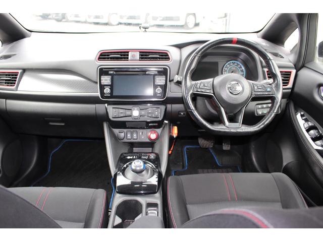 リーフ ニスモ　ＥＴＣ　全周囲カメラ　ナビ　ＴＶ　クリアランスソナー　オートクルーズコントロール　自動駐車システム　衝突被害軽減システム　ＬＥＤヘッドランプ　スマートキー　電動格納ミラー　シートヒーター　ＣＶＴ（12枚目）