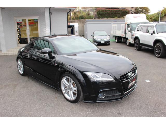 ＴＴクーペ ２．０ＴＦＳＩ　クワトロ　Ｓラインパッケージ　４ＷＤ　バックカメラ　ナビ　ＴＶ　ＡＴ　オートライト　ＨＩＤ　キーレスエントリー　電動格納ミラー　アルミホイール　パワーシート　盗難防止システム　ＡＢＳ　ＥＳＣ　ＣＤ　ＤＶＤ再生　ＵＳＢ（3枚目）