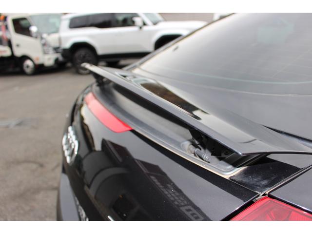 ＴＴクーペ ２．０ＴＦＳＩ　クワトロ　Ｓラインパッケージ　４ＷＤ　バックカメラ　ナビ　ＴＶ　ＡＴ　オートライト　ＨＩＤ　キーレスエントリー　電動格納ミラー　アルミホイール　パワーシート　盗難防止システム　ＡＢＳ　ＥＳＣ　ＣＤ　ＤＶＤ再生　ＵＳＢ（33枚目）