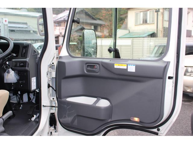 コースター ＬＸ　バス　ＣＶＴ　衝突被害軽減システム　レーンアシスト　ＥＴＣ　ナビ　バックカメラ　電動格納ミラー　オートマチックハイビーム　オートライト　ＥＳＣ　パワーウィンドウ　運転席エアバッグ（14枚目）