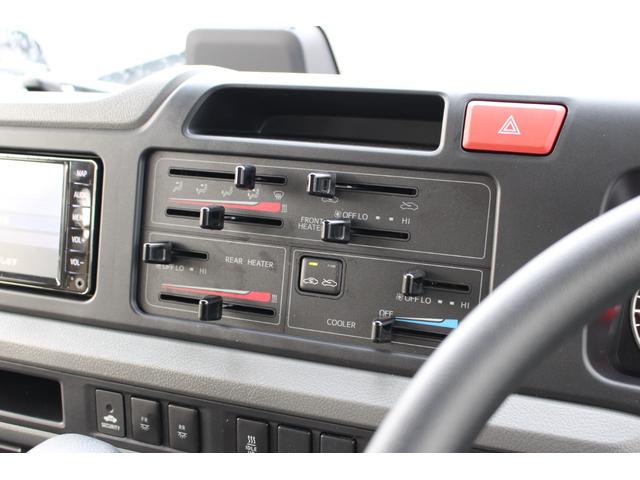 コースター ＬＸ　バス　ＣＶＴ　衝突被害軽減システム　レーンアシスト　ＥＴＣ　ナビ　バックカメラ　電動格納ミラー　オートマチックハイビーム　オートライト　ＥＳＣ　パワーウィンドウ　運転席エアバッグ（22枚目）