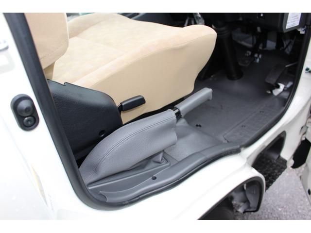 コースター ＬＸ　バス　ＣＶＴ　衝突被害軽減システム　レーンアシスト　ＥＴＣ　ナビ　バックカメラ　電動格納ミラー　オートマチックハイビーム　オートライト　ＥＳＣ　パワーウィンドウ　運転席エアバッグ（42枚目）