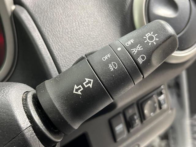 15X SV 禁煙車 純正ナビ スマートキー Bluetooth再生 ETC フォグライト 地デジ プライバシーガラス ヘッドライトレベライザー ドアバイザー 電動格納ミラー(29枚目)