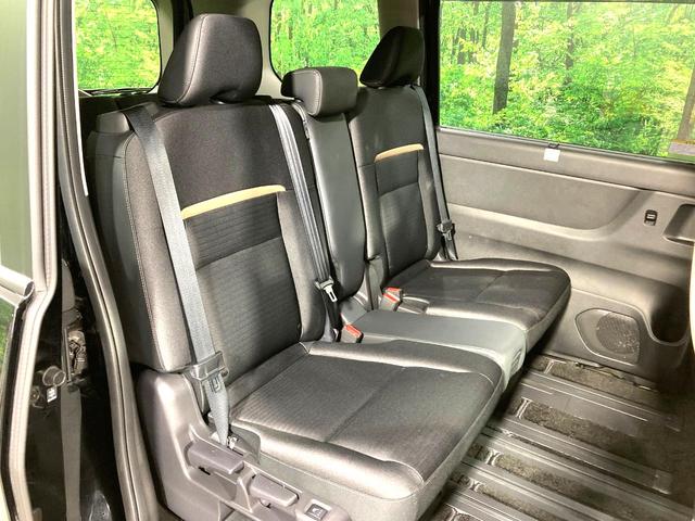 セレナ ｅ－パワー　ハイウェイスターＶ　両側電動ドア　純正１２．３型ディスプレイ　全周囲カメラ　衝突軽減　レーダークルーズ　禁煙車　コーナーセンサー　スマートキー　ＬＥＤヘッド　ＥＴＣ２．０　オートハイビーム　車線逸脱警報　オートライト（9枚目）