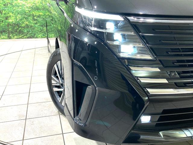 セレナ ｅ－パワー　ハイウェイスターＶ　両側電動ドア　純正１２．３型ディスプレイ　全周囲カメラ　衝突軽減　レーダークルーズ　禁煙車　コーナーセンサー　スマートキー　ＬＥＤヘッド　ＥＴＣ２．０　オートハイビーム　車線逸脱警報　オートライト（12枚目）