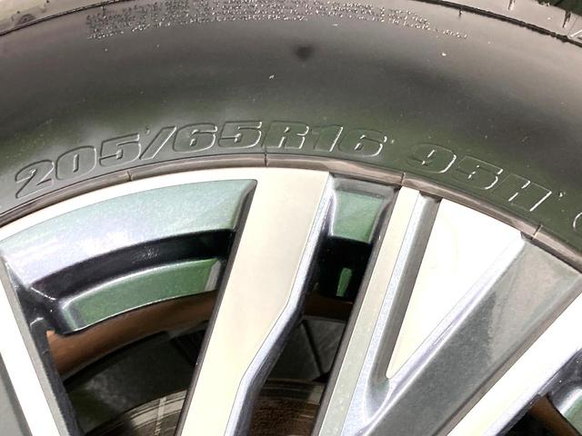 セレナ ｅ－パワー　ハイウェイスターＶ　両側電動ドア　純正１２．３型ディスプレイ　全周囲カメラ　衝突軽減　レーダークルーズ　禁煙車　コーナーセンサー　スマートキー　ＬＥＤヘッド　ＥＴＣ２．０　オートハイビーム　車線逸脱警報　オートライト（37枚目）