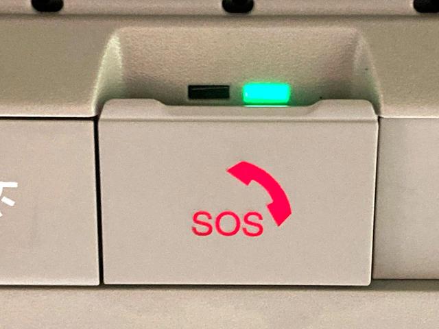 セレナ ｅ－パワー　ハイウェイスターＶ　両側電動ドア　純正１２．３型ディスプレイ　全周囲カメラ　衝突軽減　レーダークルーズ　禁煙車　コーナーセンサー　スマートキー　ＬＥＤヘッド　ＥＴＣ２．０　オートハイビーム　車線逸脱警報　オートライト（59枚目）