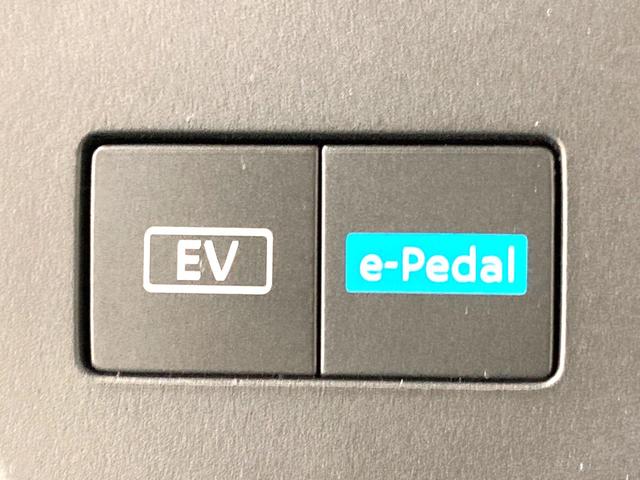 セレナ ｅ－パワー　ハイウェイスターＶ　両側電動ドア　純正１２．３型ディスプレイ　全周囲カメラ　衝突軽減　レーダークルーズ　禁煙車　コーナーセンサー　スマートキー　ＬＥＤヘッド　ＥＴＣ２．０　オートハイビーム　車線逸脱警報　オートライト（67枚目）