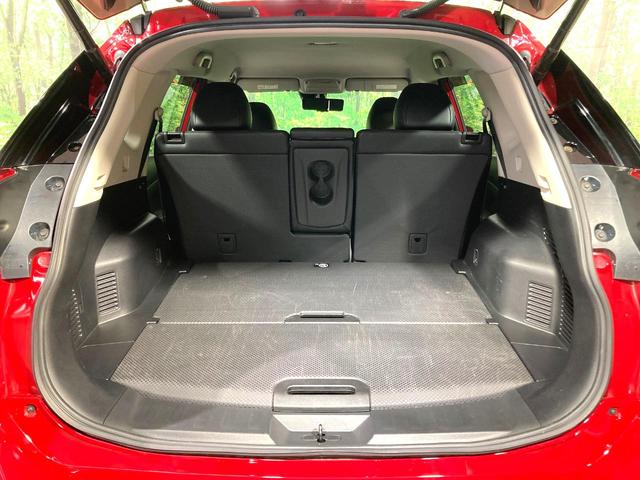 エクストレイル ２０Ｘｉ　４ＷＤ　純正９型ナビ　全周囲カメラ　レーダークルーズ　電動リアゲート　全席シートヒーター　ドラレコ　コーナーセンサー　スマートキー　ＬＥＤヘッド　ビルトインＥＴＣ　車線逸脱警報　オートライト（10枚目）