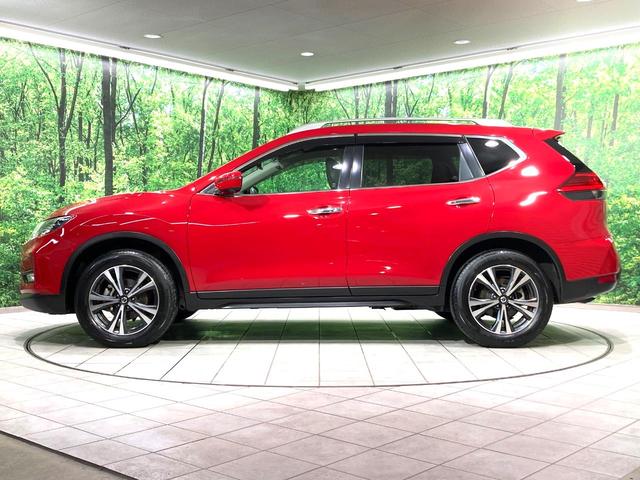 エクストレイル ２０Ｘｉ　４ＷＤ　純正９型ナビ　全周囲カメラ　レーダークルーズ　電動リアゲート　全席シートヒーター　ドラレコ　コーナーセンサー　スマートキー　ＬＥＤヘッド　ビルトインＥＴＣ　車線逸脱警報　オートライト（30枚目）