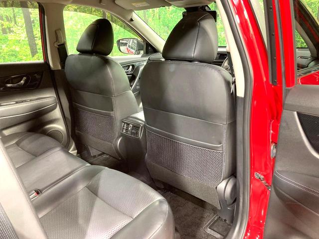 エクストレイル ２０Ｘｉ　４ＷＤ　純正９型ナビ　全周囲カメラ　レーダークルーズ　電動リアゲート　全席シートヒーター　ドラレコ　コーナーセンサー　スマートキー　ＬＥＤヘッド　ビルトインＥＴＣ　車線逸脱警報　オートライト（39枚目）