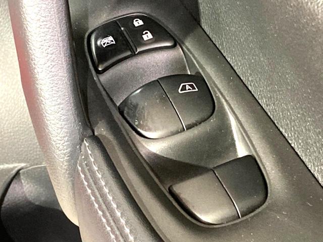 エクストレイル ２０Ｘｉ　４ＷＤ　純正９型ナビ　全周囲カメラ　レーダークルーズ　電動リアゲート　全席シートヒーター　ドラレコ　コーナーセンサー　スマートキー　ＬＥＤヘッド　ビルトインＥＴＣ　車線逸脱警報　オートライト（64枚目）